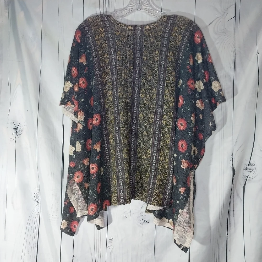 Sadie & Love Floral Open Front Short Sleeve Flowy Festival Kimono Boho Cardigan - Picture 7 of 11